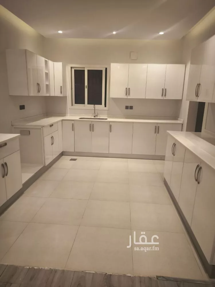 شقة للإيجار في شارع أحمد بن محمد الهروي, حي القيروان, مدينة الرياض, منطقة الرياض