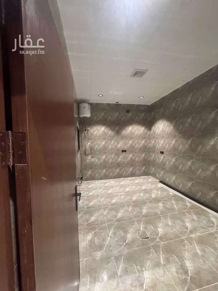 دور للبيع في شارع الرايه, حي الندوة, مدينة الرياض, منطقة الرياض صورة 5