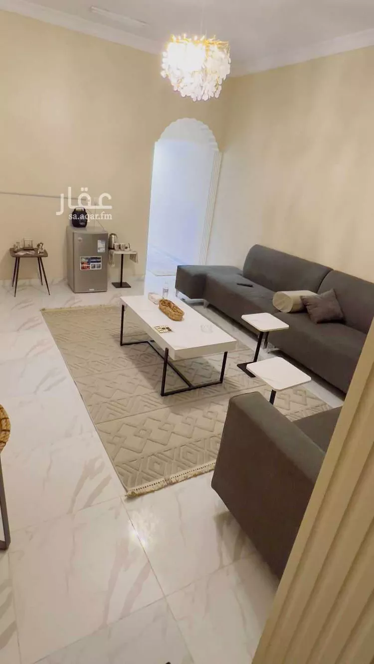 شقة مفروشة للحجز في طريق الامام عبدالرحمن بن فيصل, حي النظيم, تبوك صورة 5