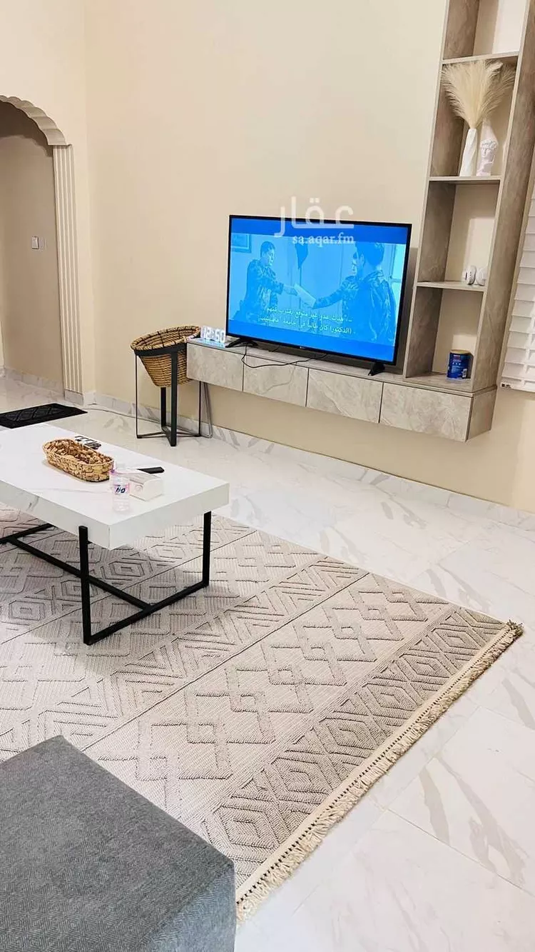 شقة مفروشة للحجز في طريق الامام عبدالرحمن بن فيصل, حي النظيم, تبوك 1 صورة