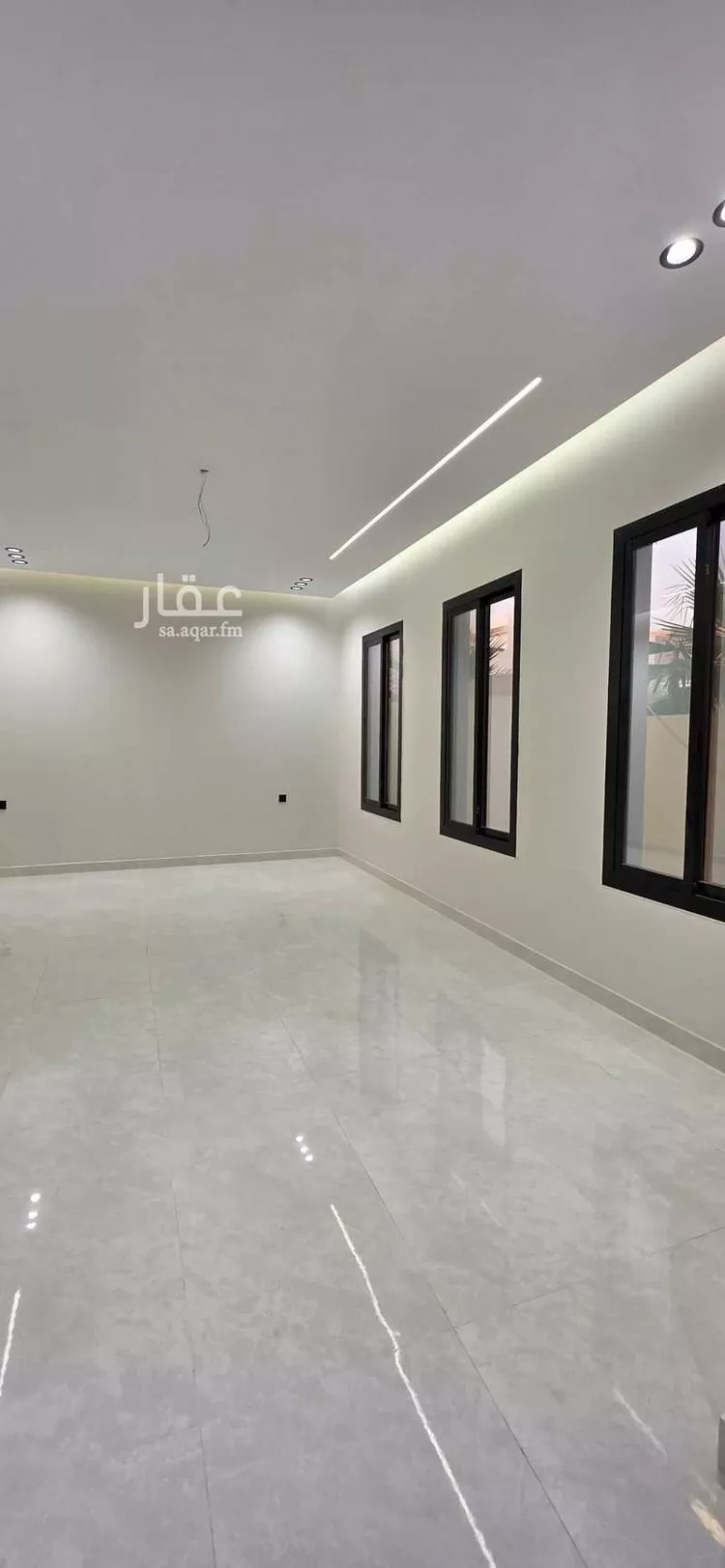 فيلا للبيع في شارع عبدالله العباسي, حي الفلاح, مدينة جدة, منطقة مكة المكرمة