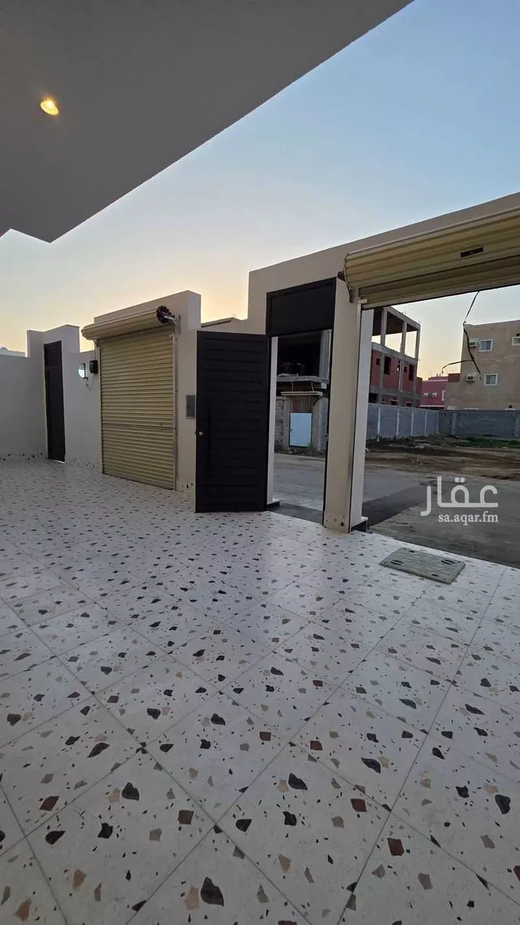 فيلا للبيع في شارع الشريف مبارك بن أحمد, حي الفلاح, مدينة جدة, منطقة مكة المكرمة صورة 2