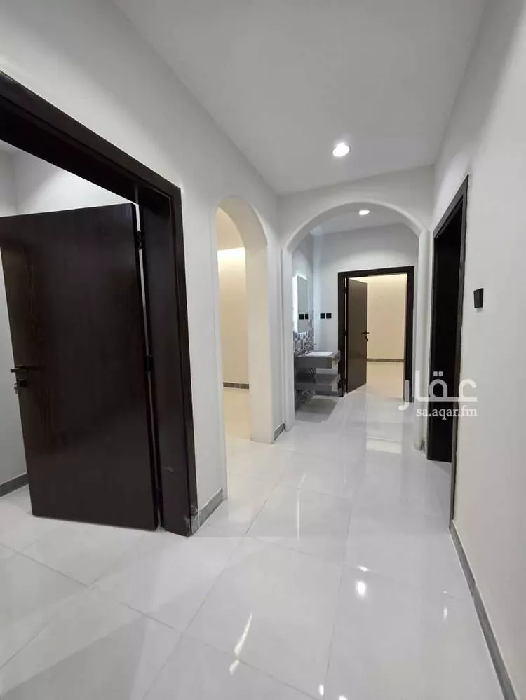 عمارة للبيع في شارع عبد الرحمن بن اذينه العبد ي, حي الصالحية, مدينة جدة, منطقة مكة المكرمة صورة 2