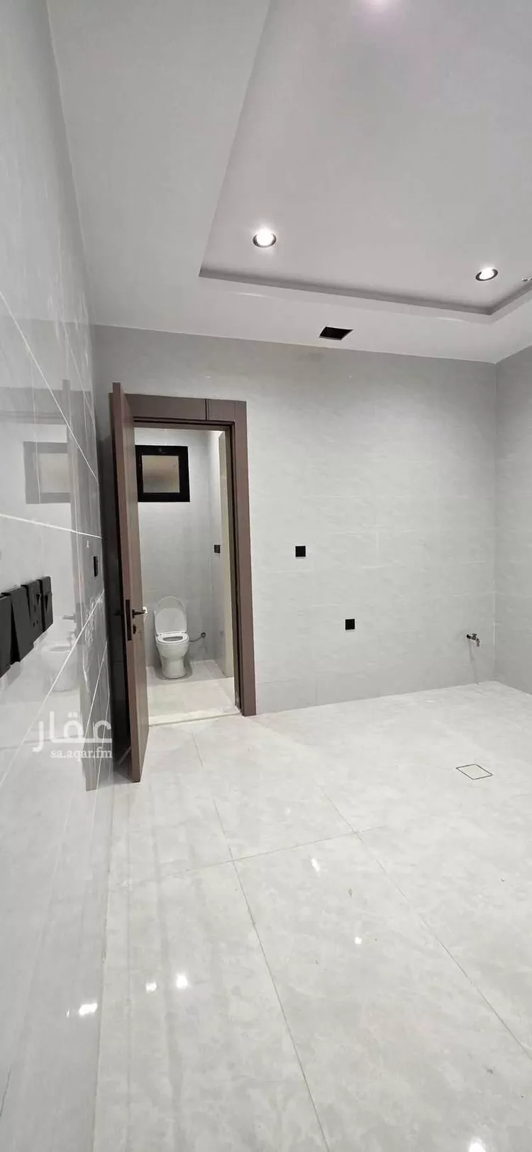 فيلا للبيع في شارع عبدالله العباسي, حي الفلاح, مدينة جدة, منطقة مكة المكرمة 13