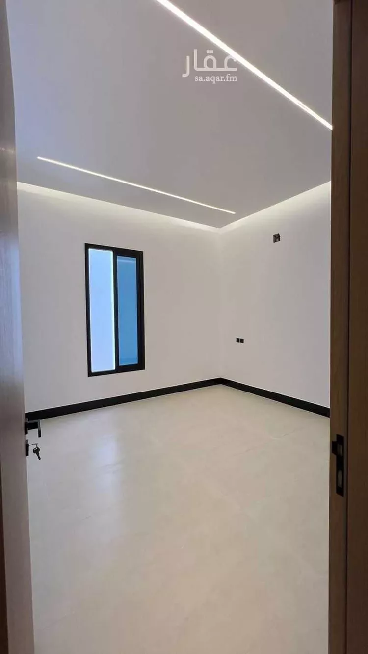 Floor for Sale in Al Muzahimiyah Al Hada 8