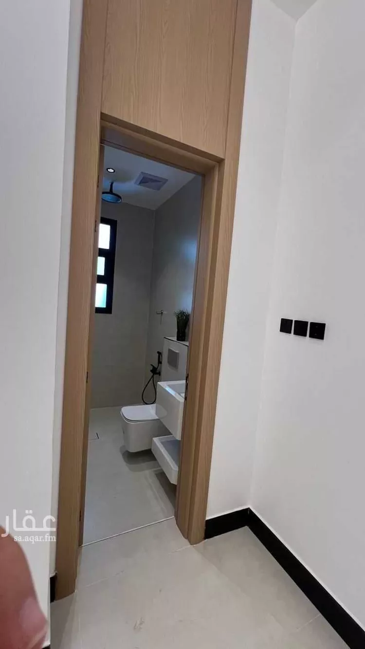 Floor for Sale in Al Muzahimiyah Al Hada 20