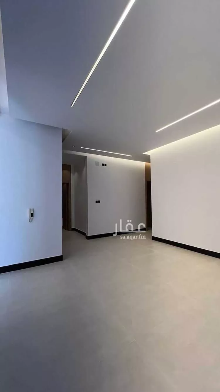 Floor for Sale in Al Muzahimiyah Al Hada 7
