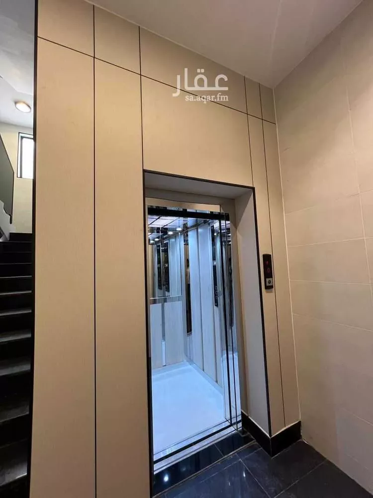 Floor for Sale in Al Muzahimiyah Al Hada صورة 3