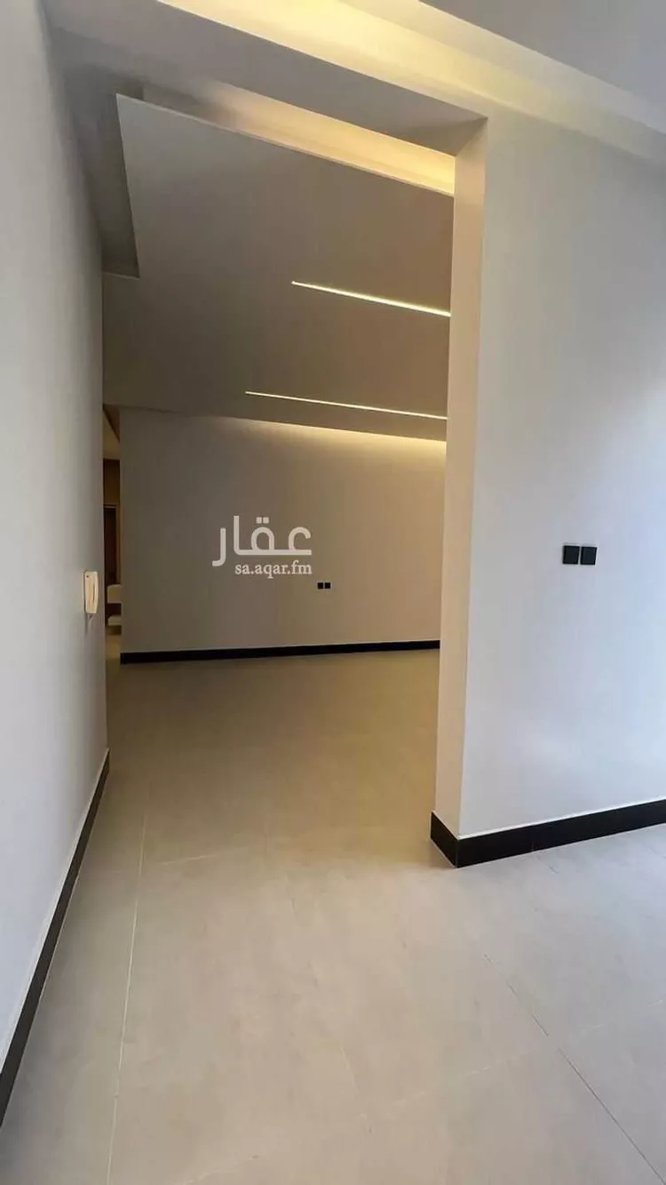 Floor for Sale in Al Muzahimiyah Al Hada 21