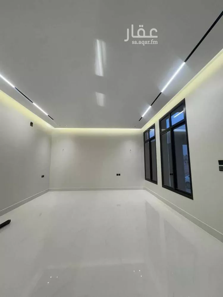 فيلا للإيجار في شارع طارق الانصاري, حي الجنادرية, مدينة الرياض, منطقة الرياض صورة 2