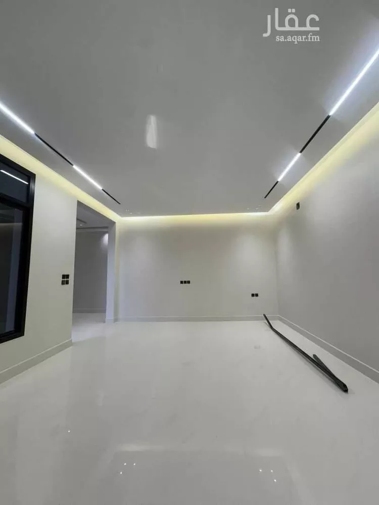 فيلا للإيجار في شارع طارق الانصاري, حي الجنادرية, مدينة الرياض, منطقة الرياض صورة 3