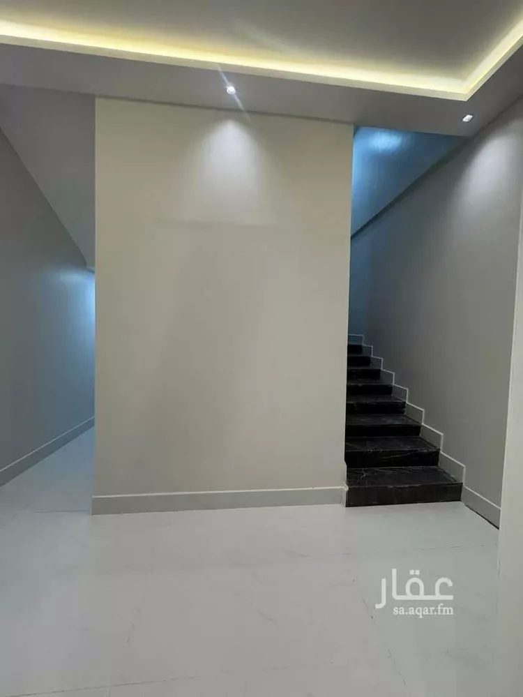 فيلا للإيجار في شارع طارق الانصاري, حي الجنادرية, مدينة الرياض, منطقة الرياض صورة 5