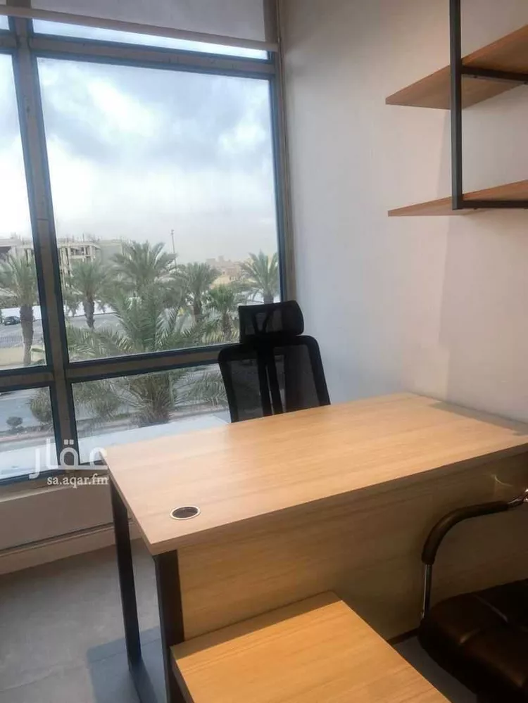 مكتب تجاري للإيجار في شارع تميم الداري, حي الدريهمية, مدينة الرياض, منطقة الرياض صورة 2