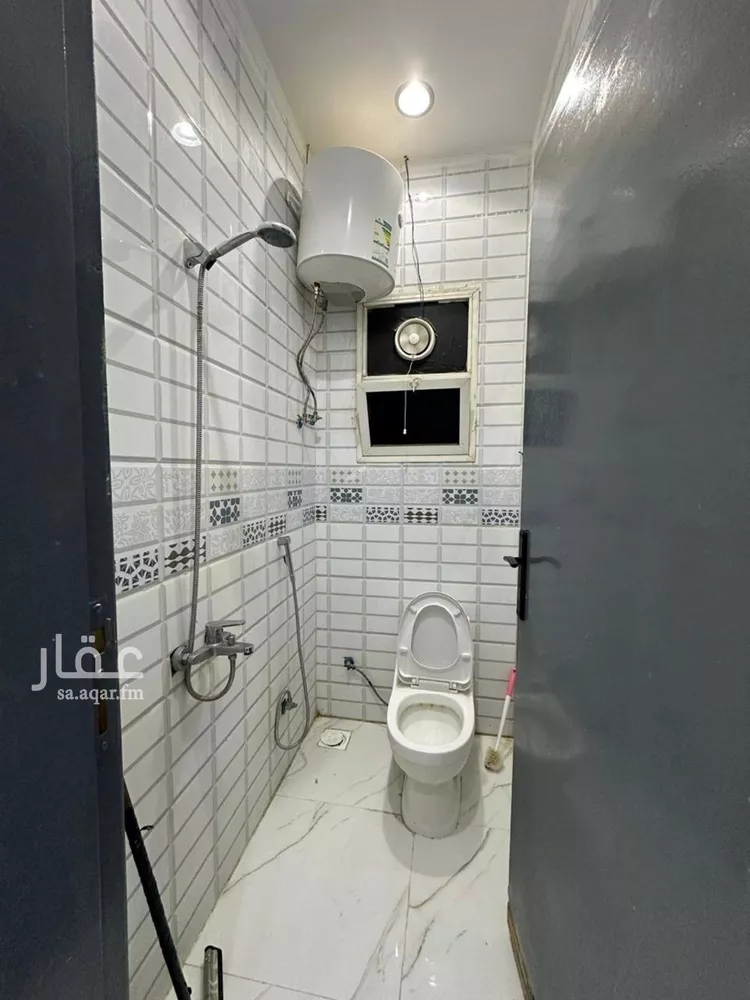 شقة للإيجار في شارع عبدالرزاق الجيلي, حي الملك فيصل, مدينة الرياض, منطقة الرياض