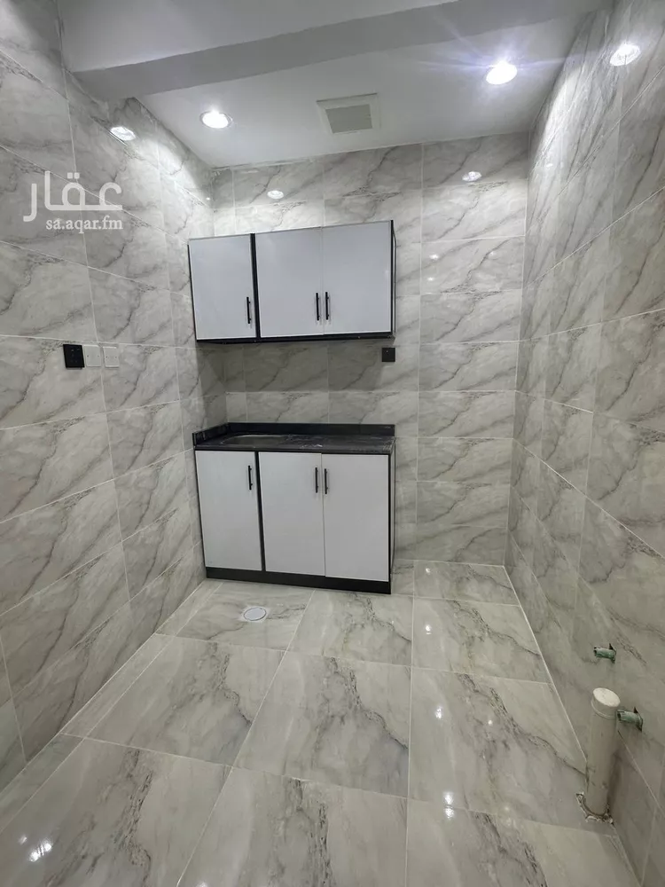 شقة للإيجار في شارع سهل بن سعد, حي السليمانية, مدينة الرياض, منطقة الرياض صورة 4