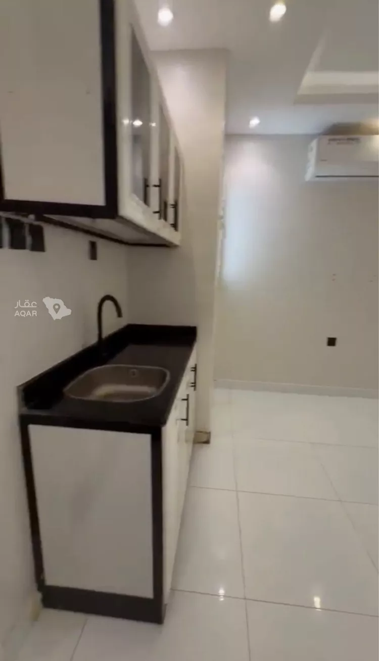 شقة للإيجار في شارع بحر العرب, حي اليرموك, مدينة الرياض, منطقة الرياض 8