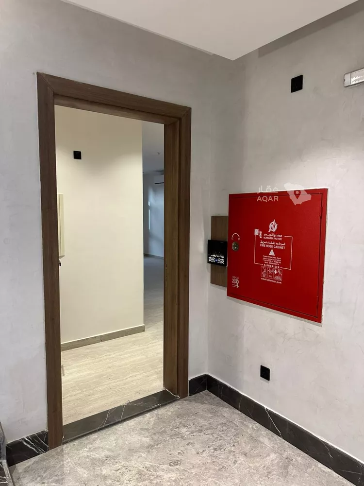 شقة للإيجار في شارع علي بن موفق, حي العارض, مدينة الرياض, منطقة الرياض 17