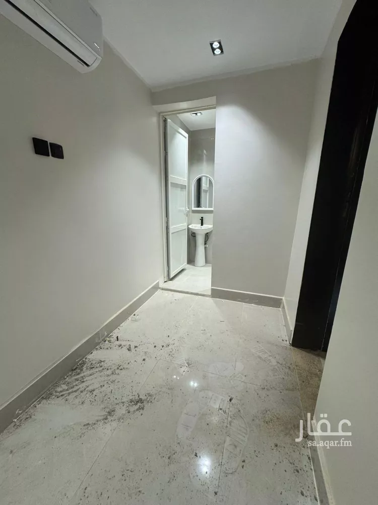 شقة للإيجار في شارع قيس بن الملوح, حي الرمال, مدينة الرياض, منطقة الرياض