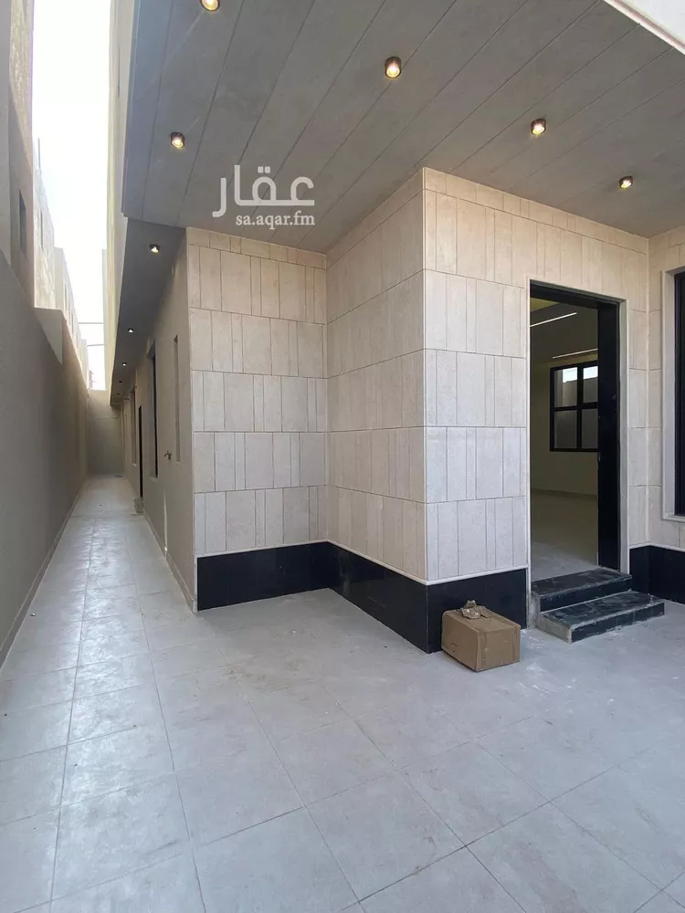 دور للبيع في شارع قيس بن الملوح, حي الرمال, مدينة الرياض, منطقة الرياض صورة 2