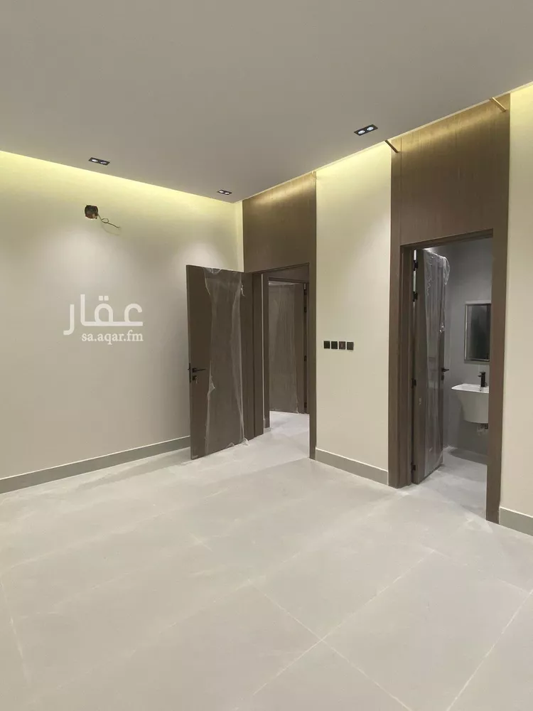 دور للبيع في شارع قيس بن الملوح, حي الرمال, مدينة الرياض, منطقة الرياض 12