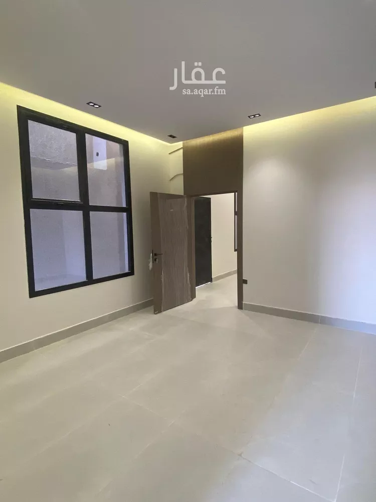 دور للبيع في شارع قيس بن الملوح, حي الرمال, مدينة الرياض, منطقة الرياض 7