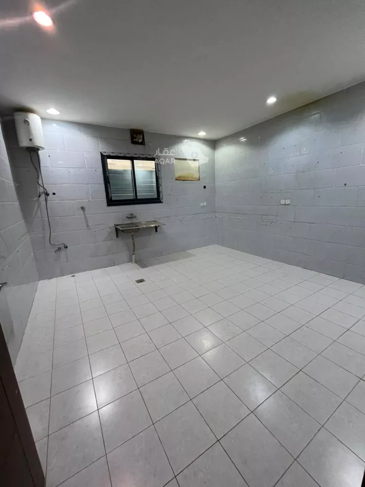 شقة للإيجار في شارع أبي الشيخ بن حيان, حي البيان, مدينة الرياض, منطقة الرياض 5