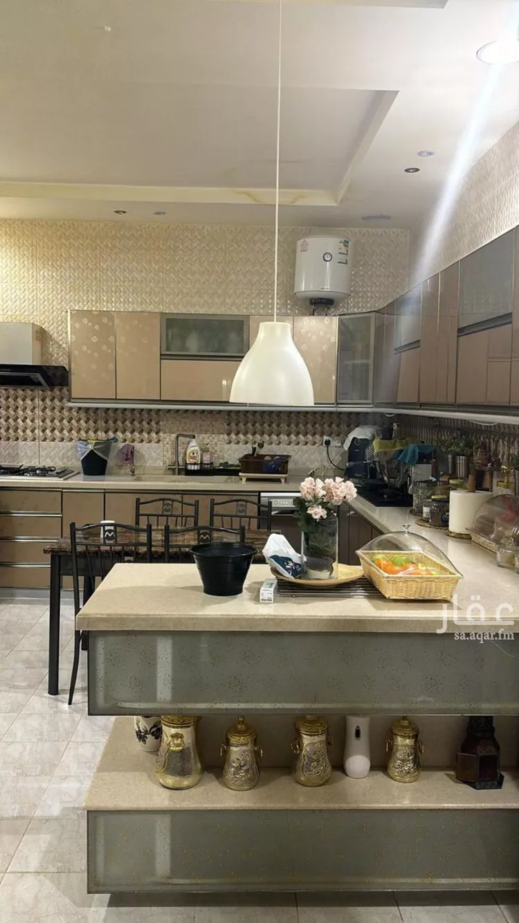 فيلا للبيع في شارع علي ابي الكلام البغدادي, حي الرمال, مدينة الرياض, منطقة الرياض
