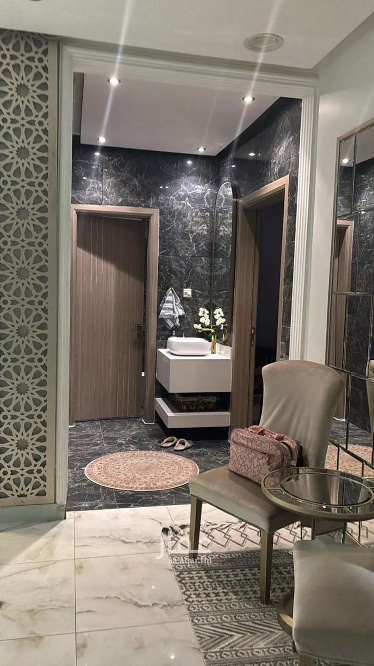 فيلا للبيع في شارع علي ابي الكلام البغدادي, حي الرمال, مدينة الرياض, منطقة الرياض صورة 3