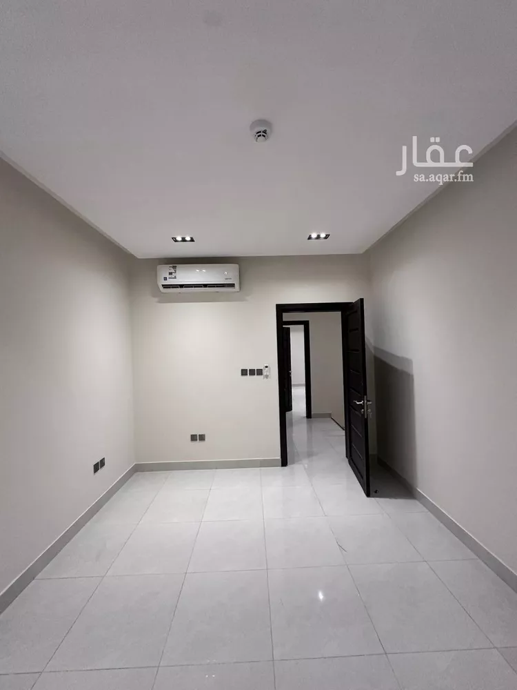 شقة للإيجار في شارع ابي بكر الصديق, حي العارض, مدينة الرياض, منطقة الرياض صورة 4