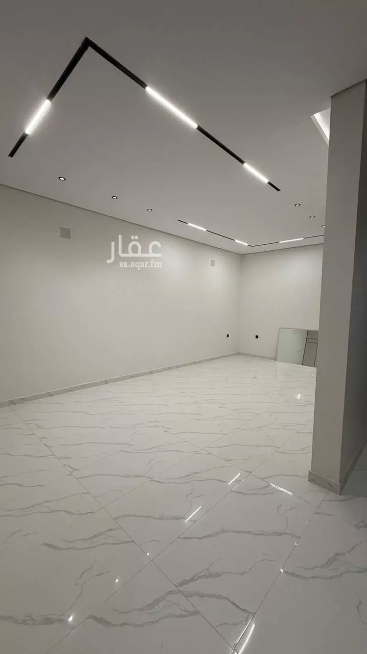 فيلا للبيع في شارع المعيزلية, حي المعيزيلة, مدينة الرياض, منطقة الرياض صورة 4