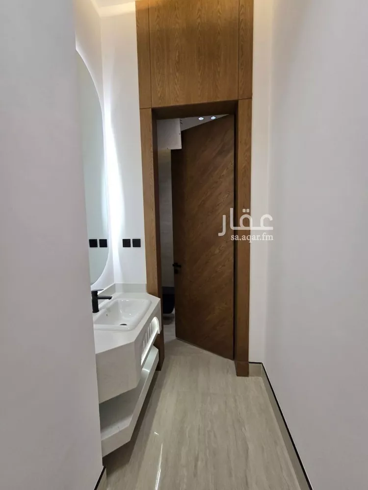 Floor for Sale in Riyadh As Suwaidi Al Gharabi صورة 4