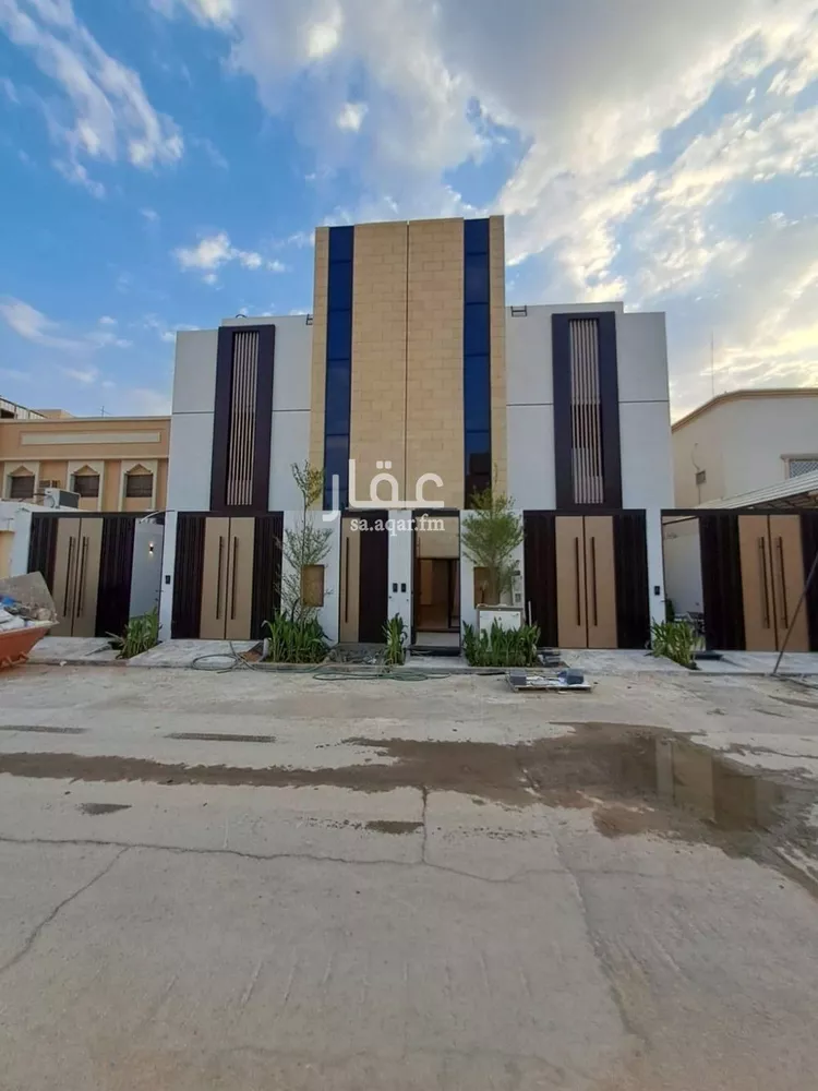 Floor for Sale in Riyadh Al Uraija Al Gharbiyah