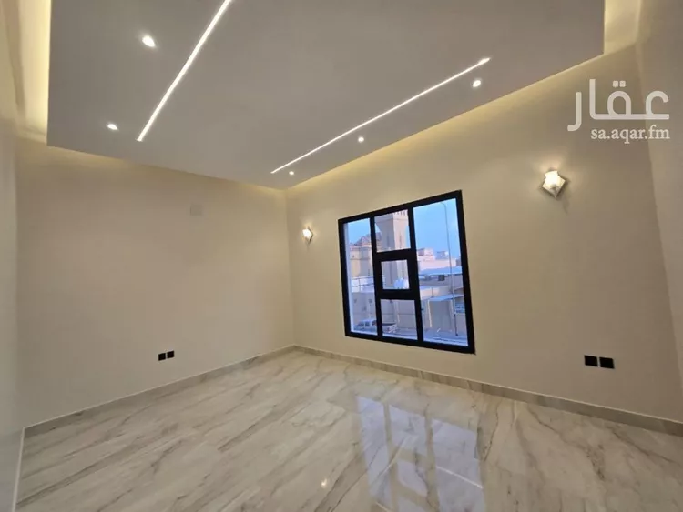 Floor for Sale in Riyadh Shubra صورة 3