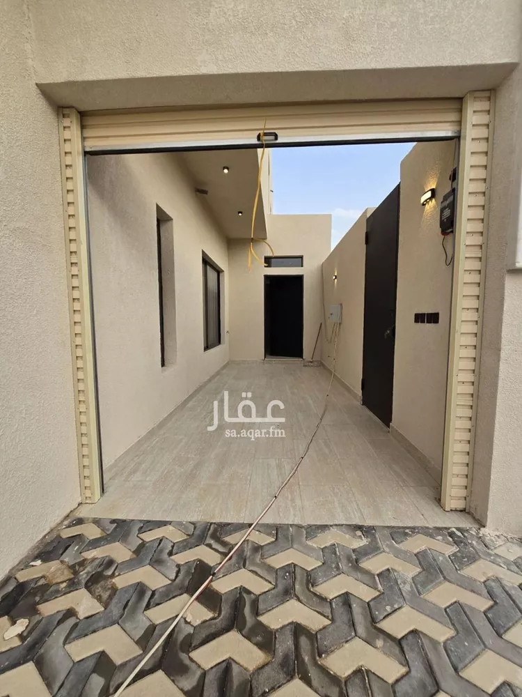 دور للبيع في شارع السبت, حي ظهرة البديعة, مدينة الرياض, منطقة الرياض صورة 3