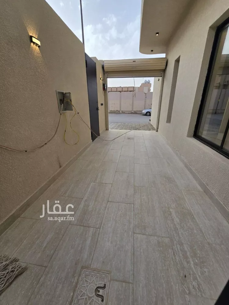 دور للبيع في شارع السبت, حي ظهرة البديعة, مدينة الرياض, منطقة الرياض صورة 4