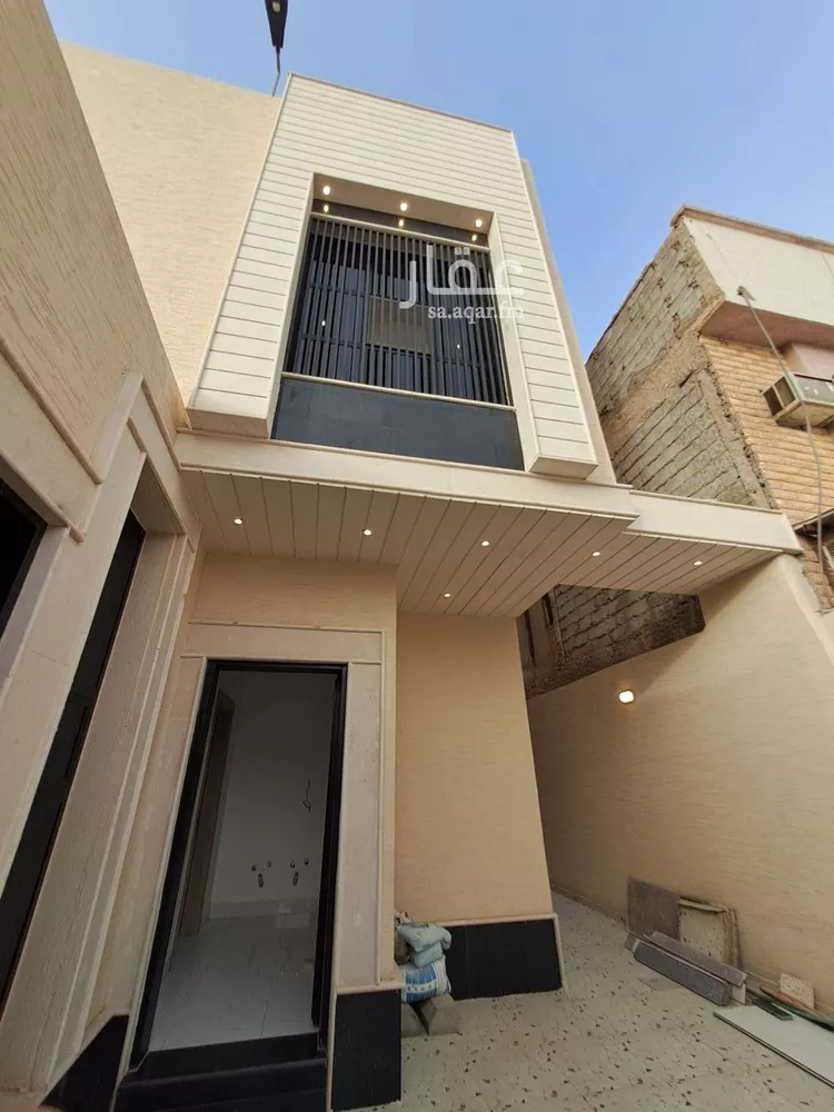 Villa for Sale in Riyadh Al Uraija Al Gharbiyah صورة 3