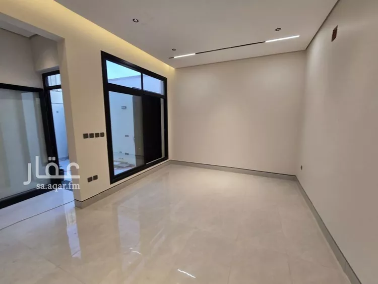 فيلا للبيع في شارع بيضاء نثيل, حي العريجاء الغربي, مدينة الرياض, منطقة الرياض 15