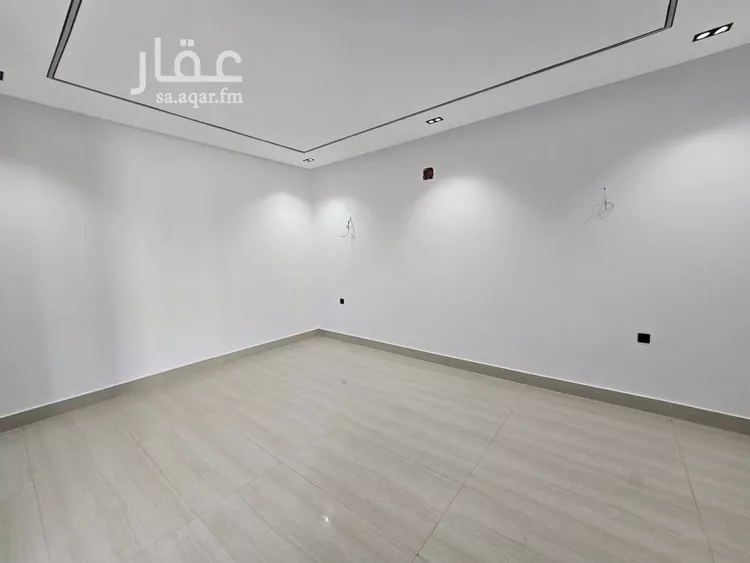 فيلا للبيع في شارع أبي كبير, حي العريجاء الغربي, مدينة الرياض, منطقة الرياض صورة 4