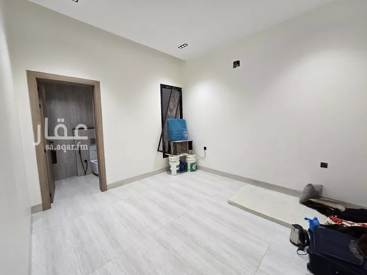 دور للبيع في شارع علي بن الخلال, حي طويق, مدينة الرياض, منطقة الرياض 7