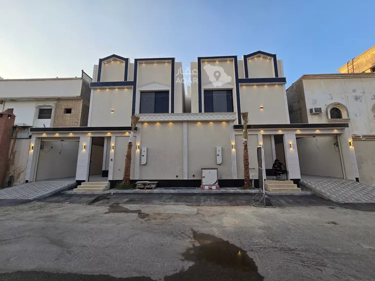 Villa for Sale in Riyadh Al Uraija Al Gharbiyah