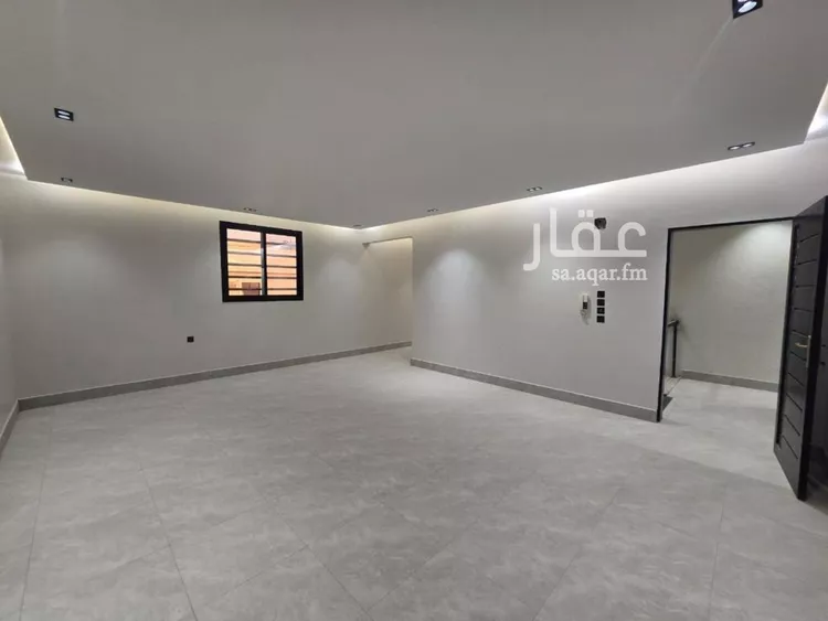 Floor for Sale in Riyadh Tuwaiq صورة 3