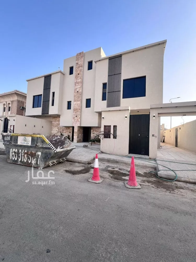 دور للبيع في شارع مهرة, حي العريجاء الغربي, مدينة الرياض, منطقة الرياض