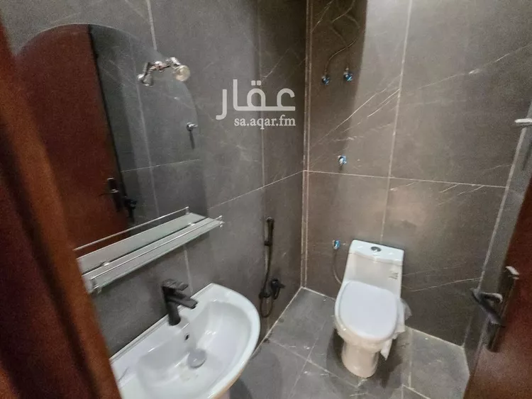 فيلا للبيع في شارع أبي كبير, حي العريجاء الغربي, مدينة الرياض, منطقة الرياض 22