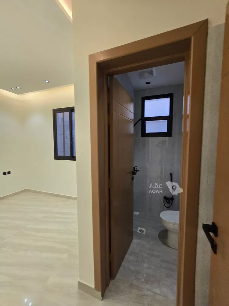 Villa for Sale in Riyadh Al Uraija Al Gharbiyah 23