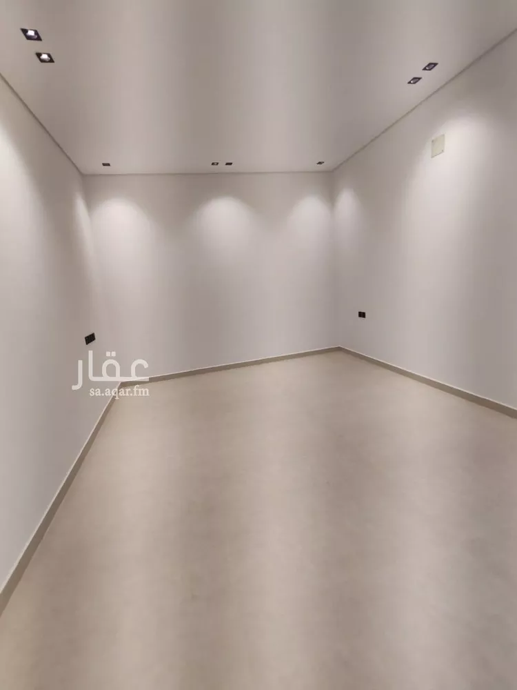 دور للبيع في شارع المقضاة, حي الحزم, مدينة الرياض, منطقة الرياض صورة 5