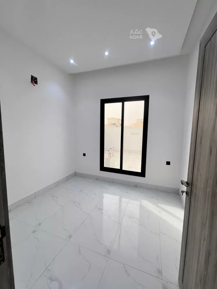Villa for Sale in Riyadh Al Uraija Al Gharbiyah