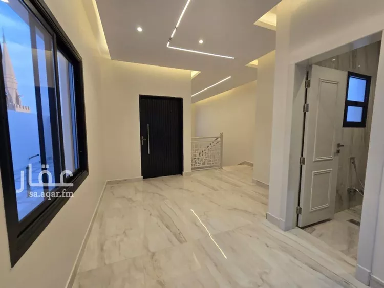 Floor for Sale in Riyadh Shubra صورة 5