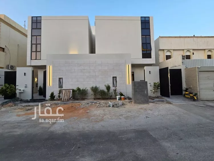 Villa for Sale in Riyadh Al Uraija Al Gharbiyah