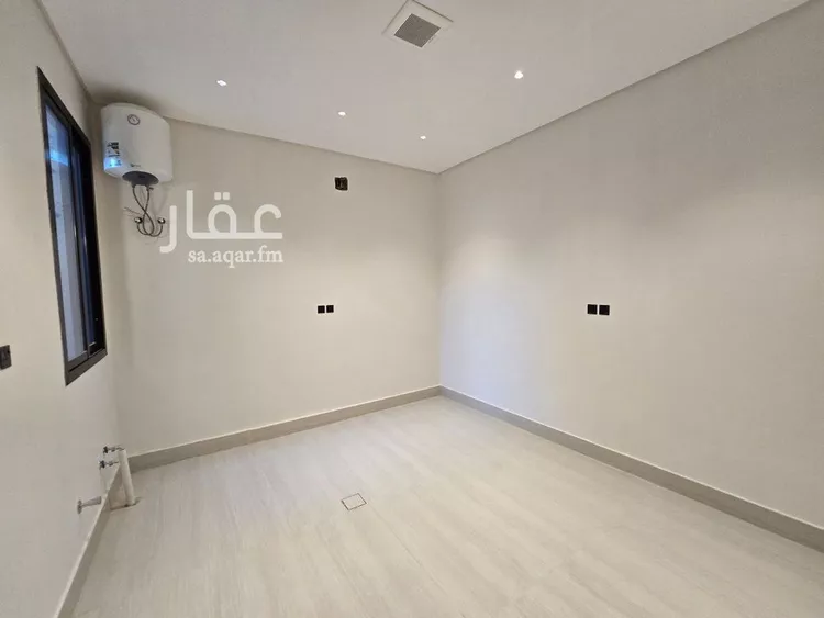 Villa for Sale in Riyadh Tuwaiq 17
