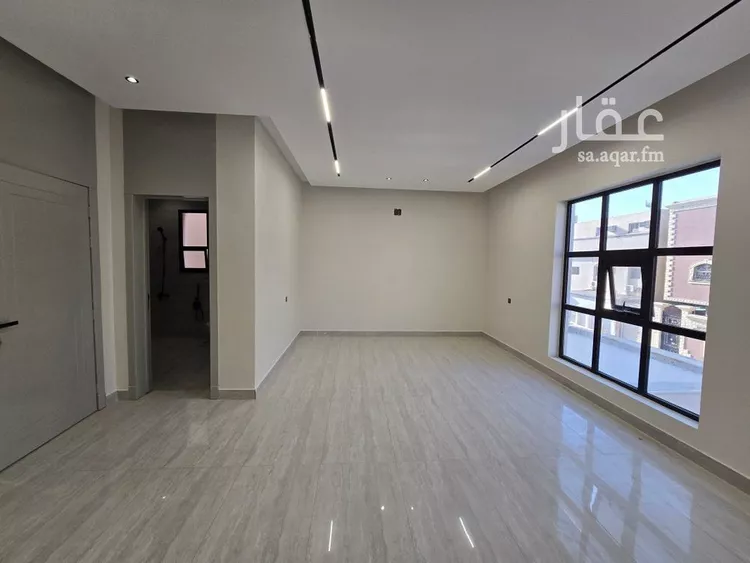 Villa for Sale in Riyadh Tuwaiq 11